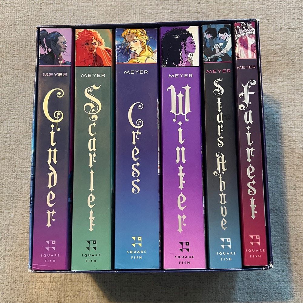 The Lunar Chronicles Boxed Set Marissa Meyer 6 Books Cinder Scarlet Cress Winter